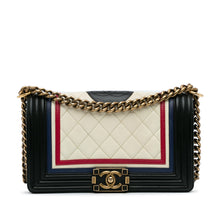 Chanel | Pre-Owned Crest-Embellished Medium Boy Bag | WhiteBlack