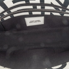 Fendi | Pre-Owned Marc Jacobs Nappa Vitello King Logo Print Baguette Phone Pouch Satchel | White