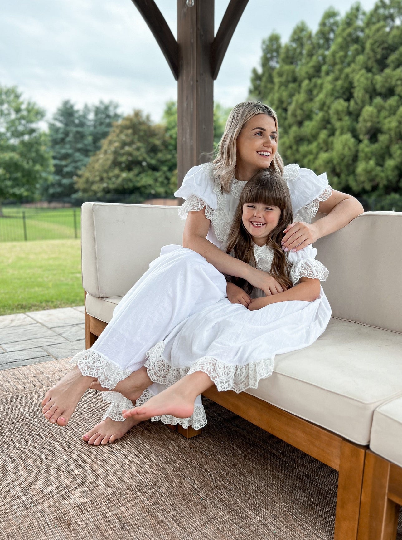 Women | Katherine Embroidered Linen Mom Dress | White
