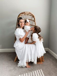 Women | Katherine Embroidered Linen Mom Dress | White