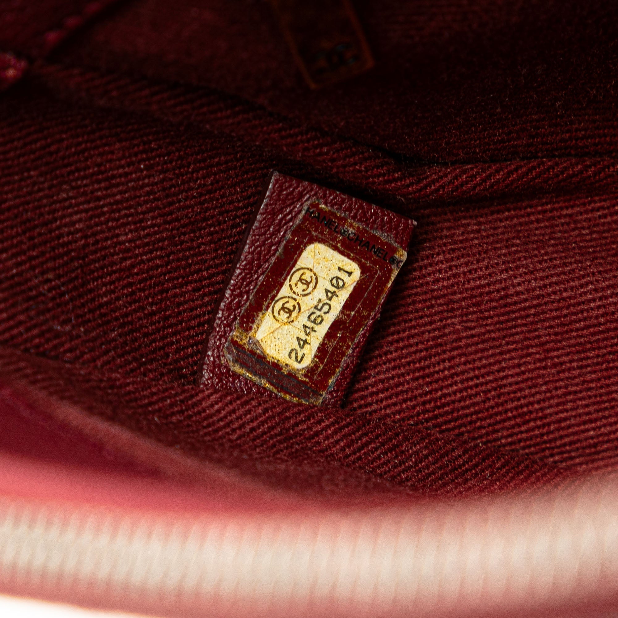 Chanel | Pre-Owned Medium Calfskin Coco Curve Flap | Red/Dark Red