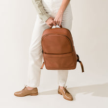 Unisex | Alex Commuter Backpack | Caramel
