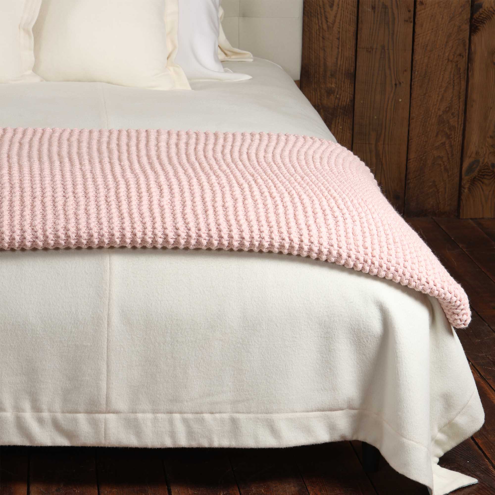 Morgan Throw | Pink Powder