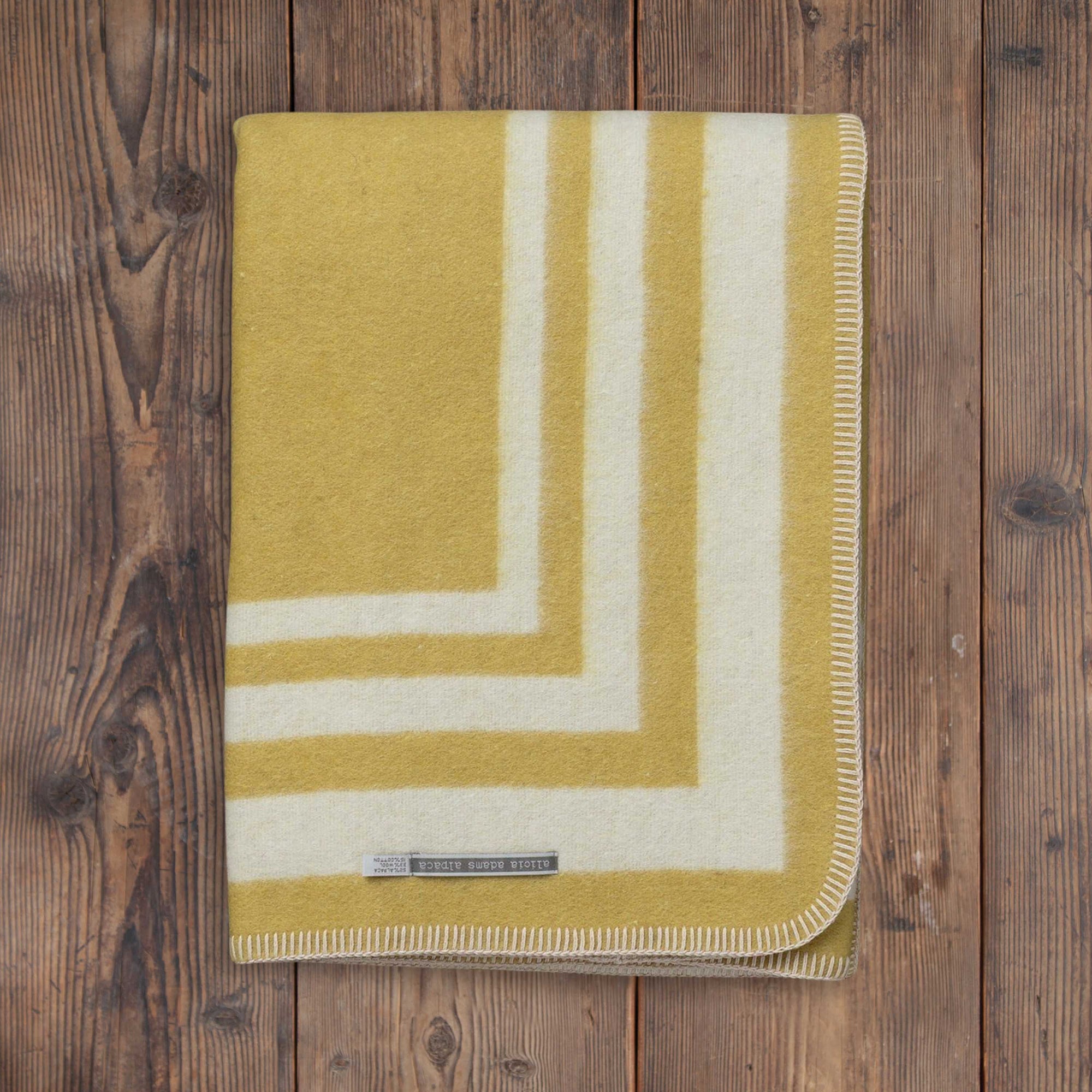Montauk Throw | French Yellow / Ivory