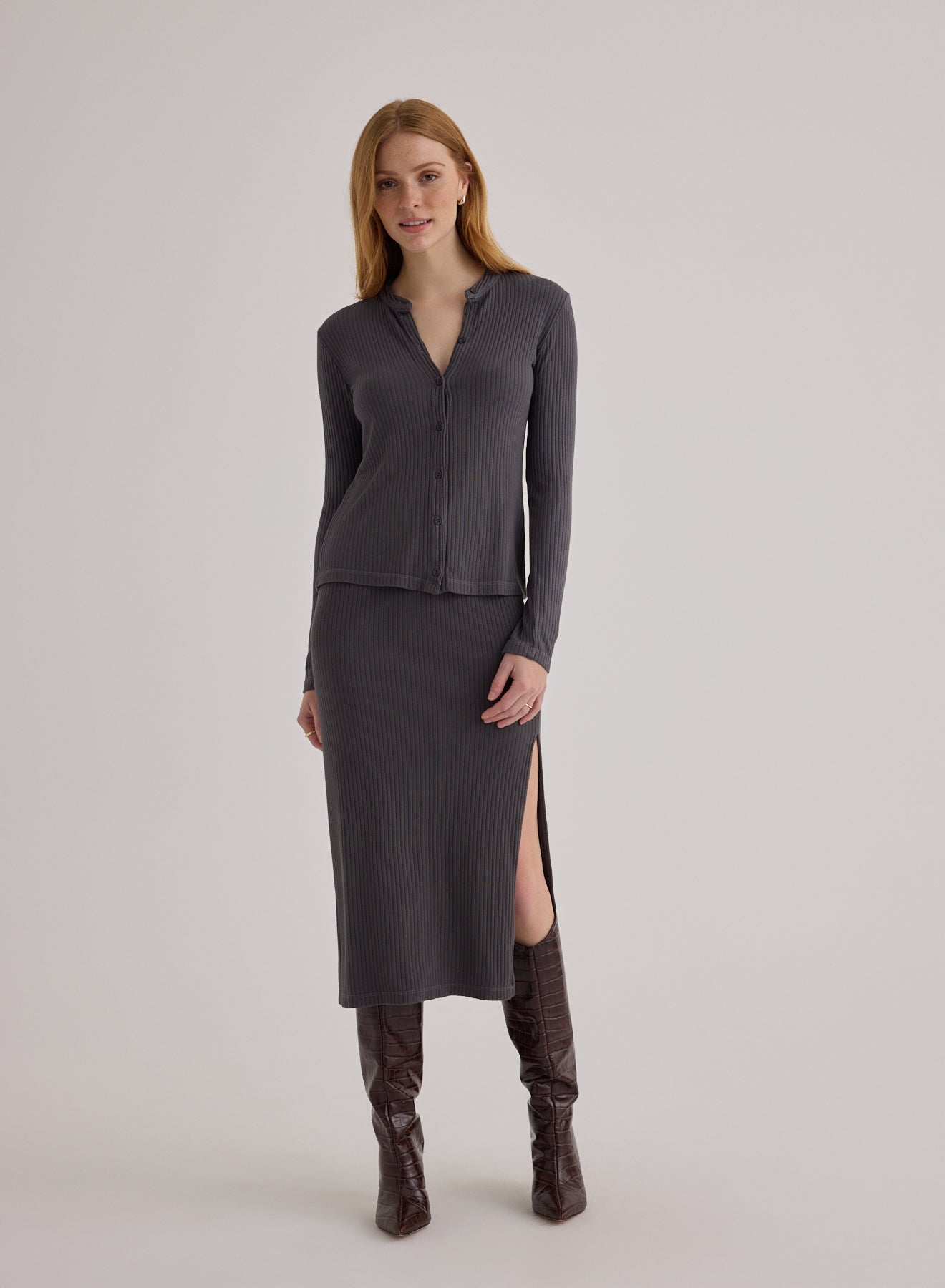 Clean Waist Knit Skirt with Side Slit | Deep Stone