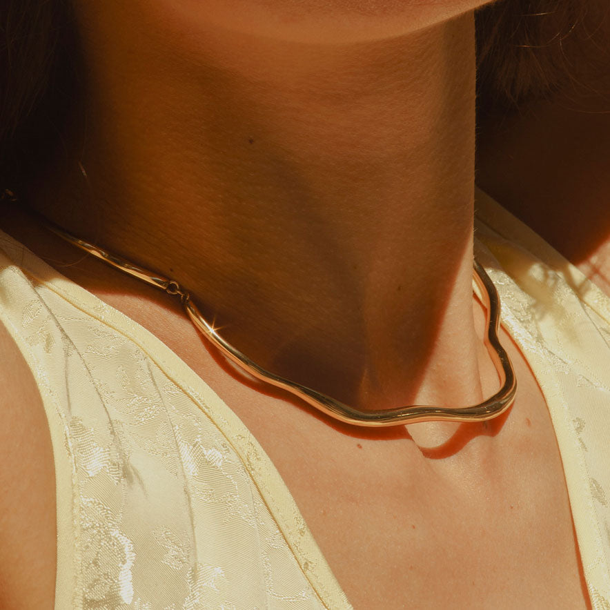 Crosby Necklace | Mother of Pearl | 14K Gold Plated Brass