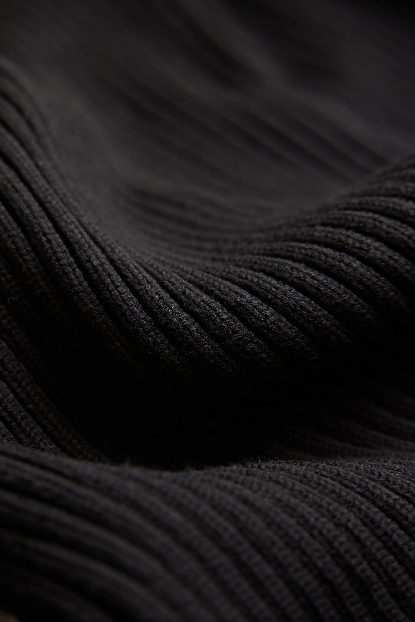 RAINS Sapa Half Zip Knit Black Long Sleeve