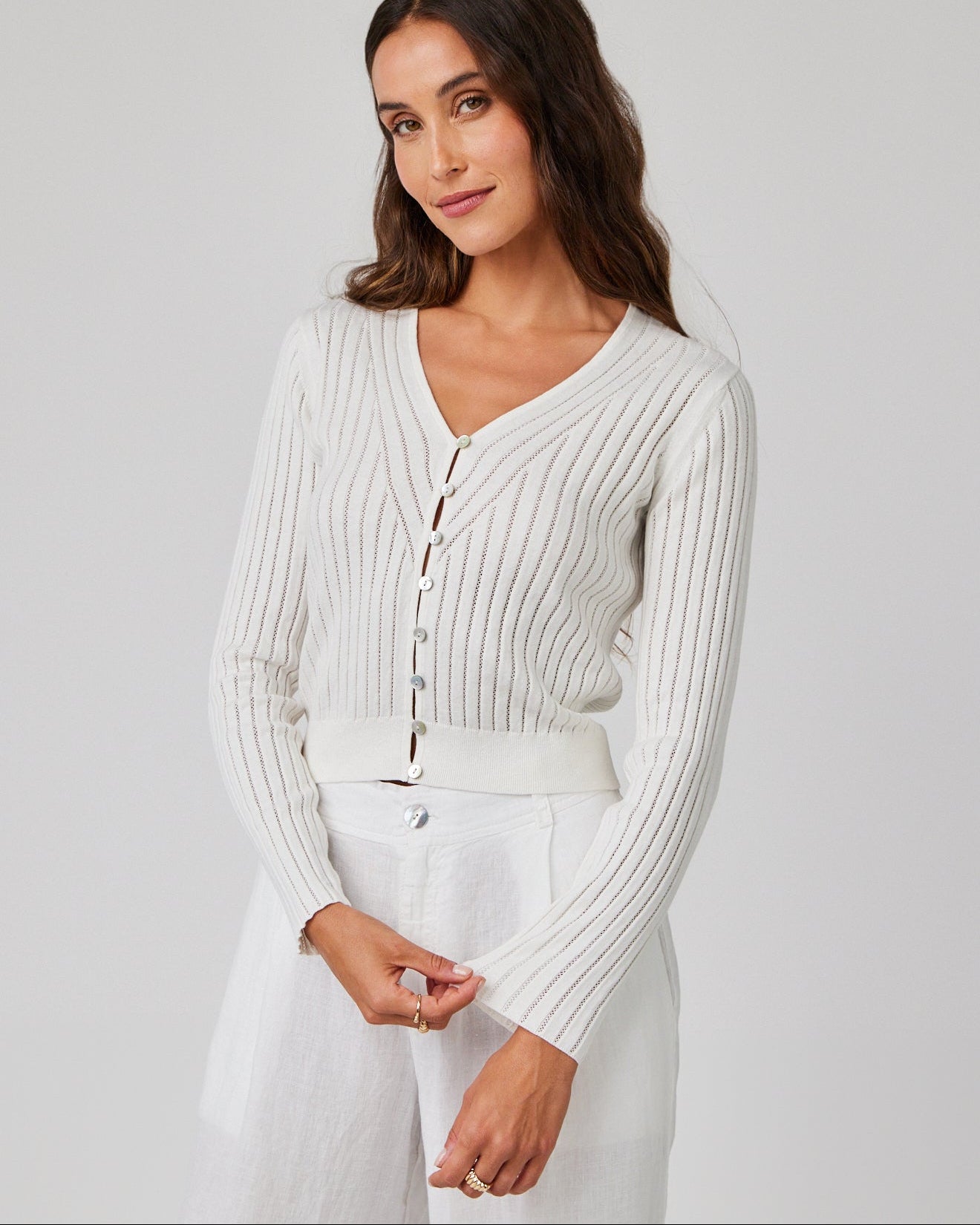 Fitted V-Neck Cardigan | White