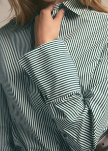 green stripe