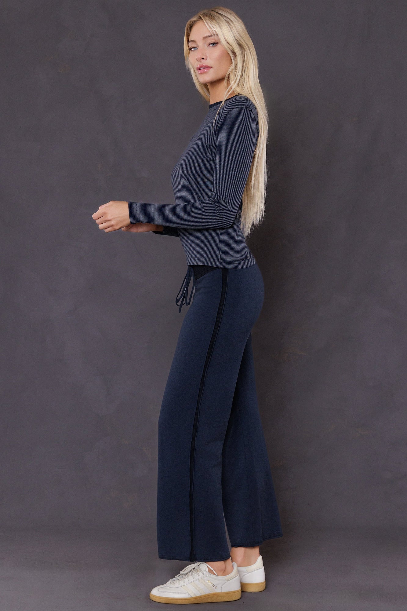 Women | Boxer Fleece Crop Sweatpant | Past Midnight