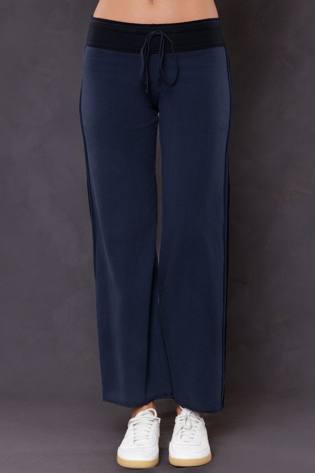 Women | Boxer Fleece Crop Sweatpant | Past Midnight