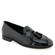 Wuster Casual Flat | Black Patent Faux Leather