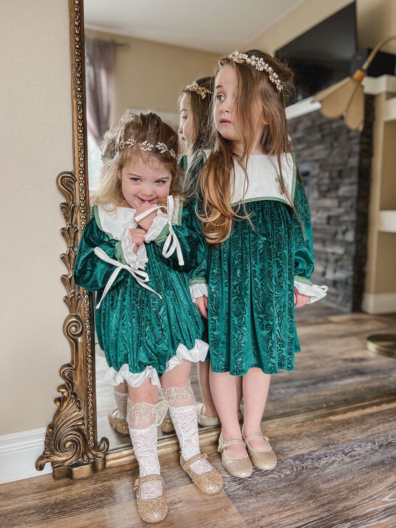 Girl | Everly Damask Velour Romper | Green