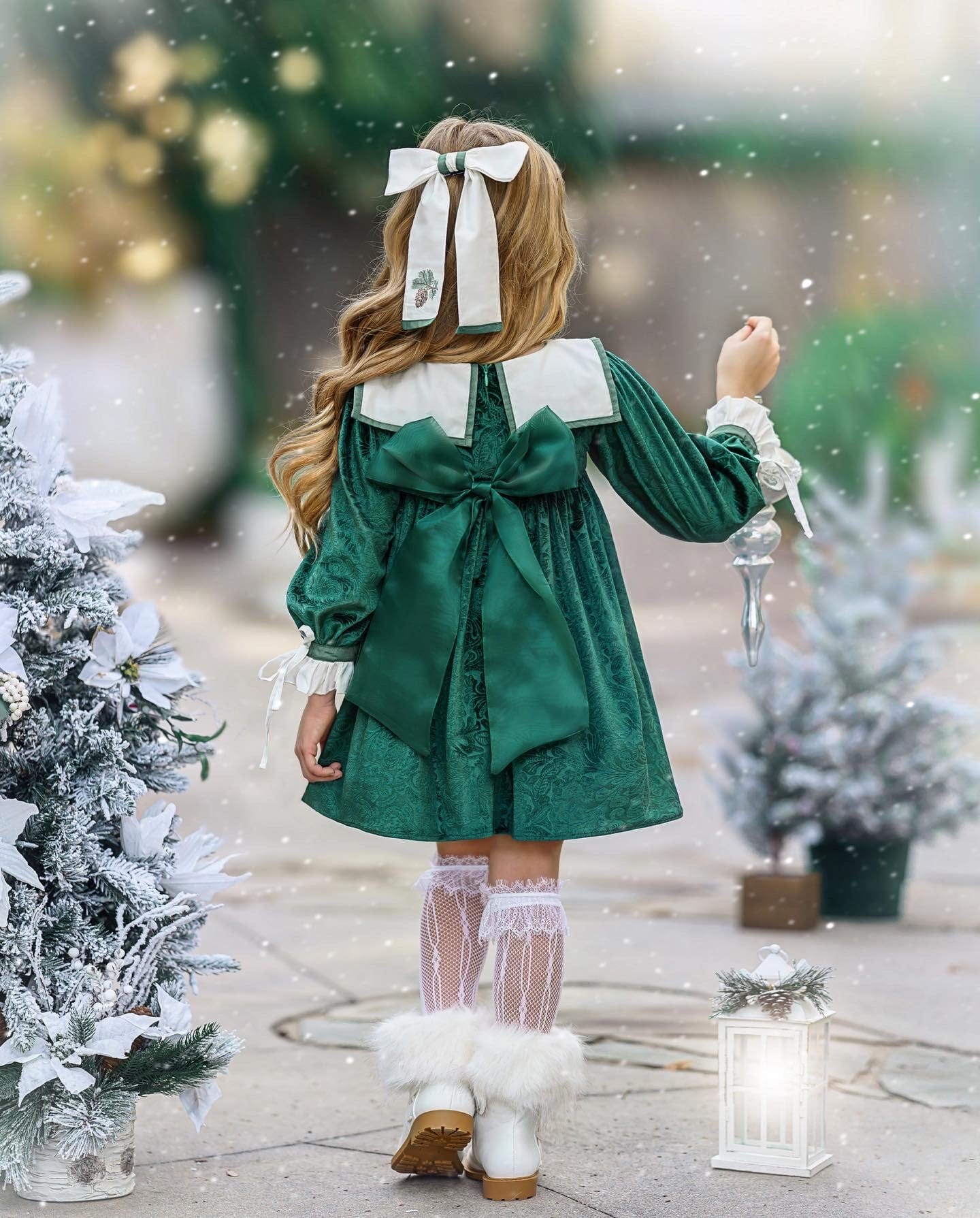 Girl | Everly Damask Velour Dress | Green