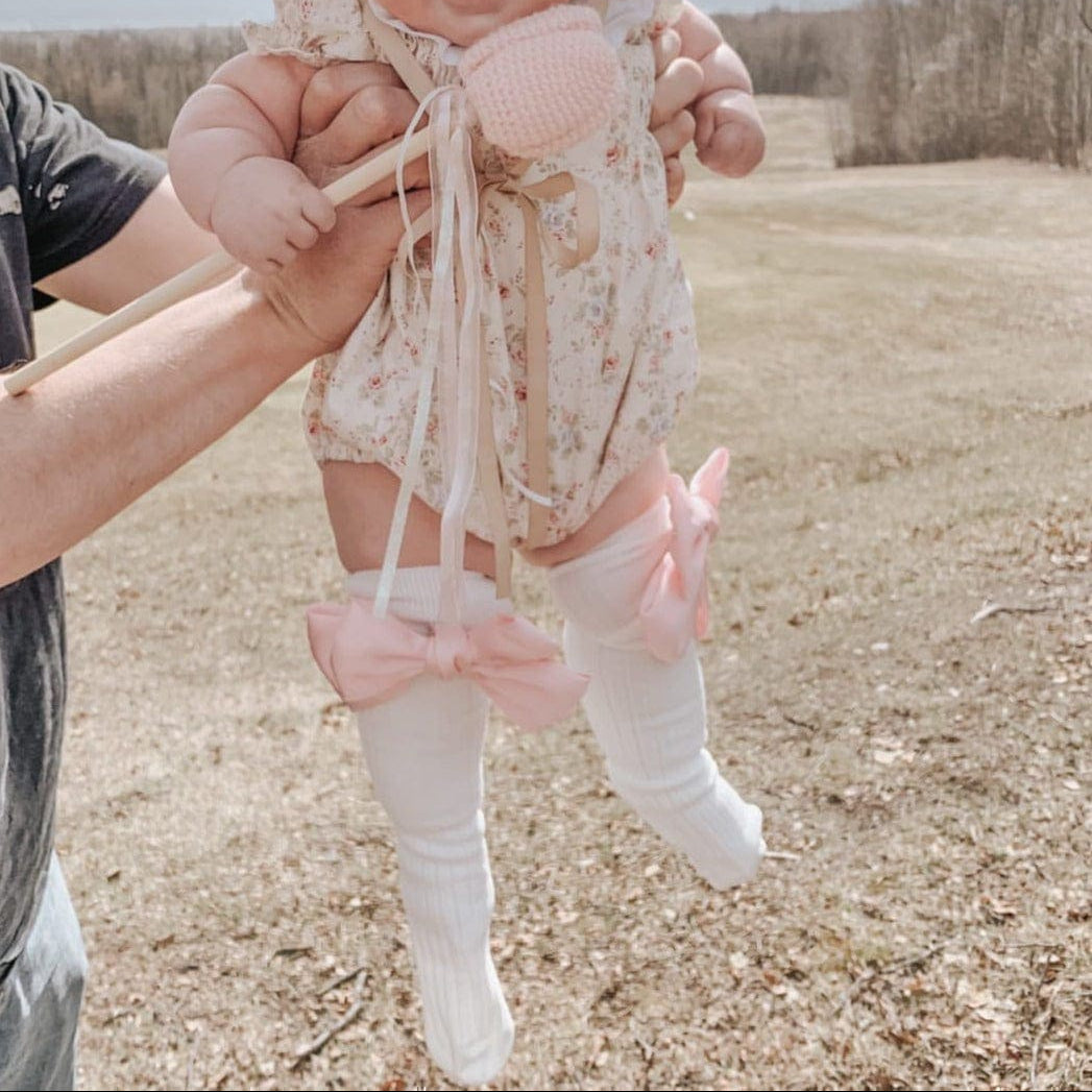 Abigail Satin Bow Socks - Petit Maison Kids