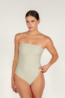 Kea One Piece | Oyster