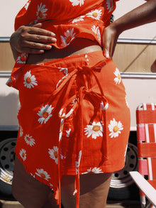 Christy Skort | Red Daisy