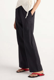 Arya | Paula Stretch-Waist Organic Cotton Pant in Size Small