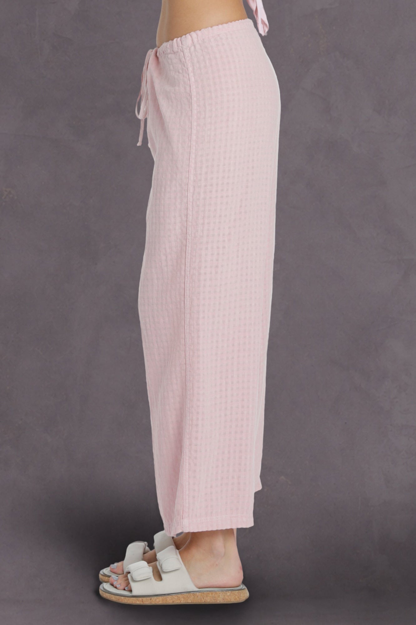 Women | Puckered Gingham Fly Front Linen Skipper | Cameo Pink