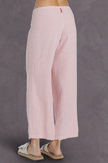 Women | Puckered Gingham Fly Front Linen Skipper | Cameo Pink