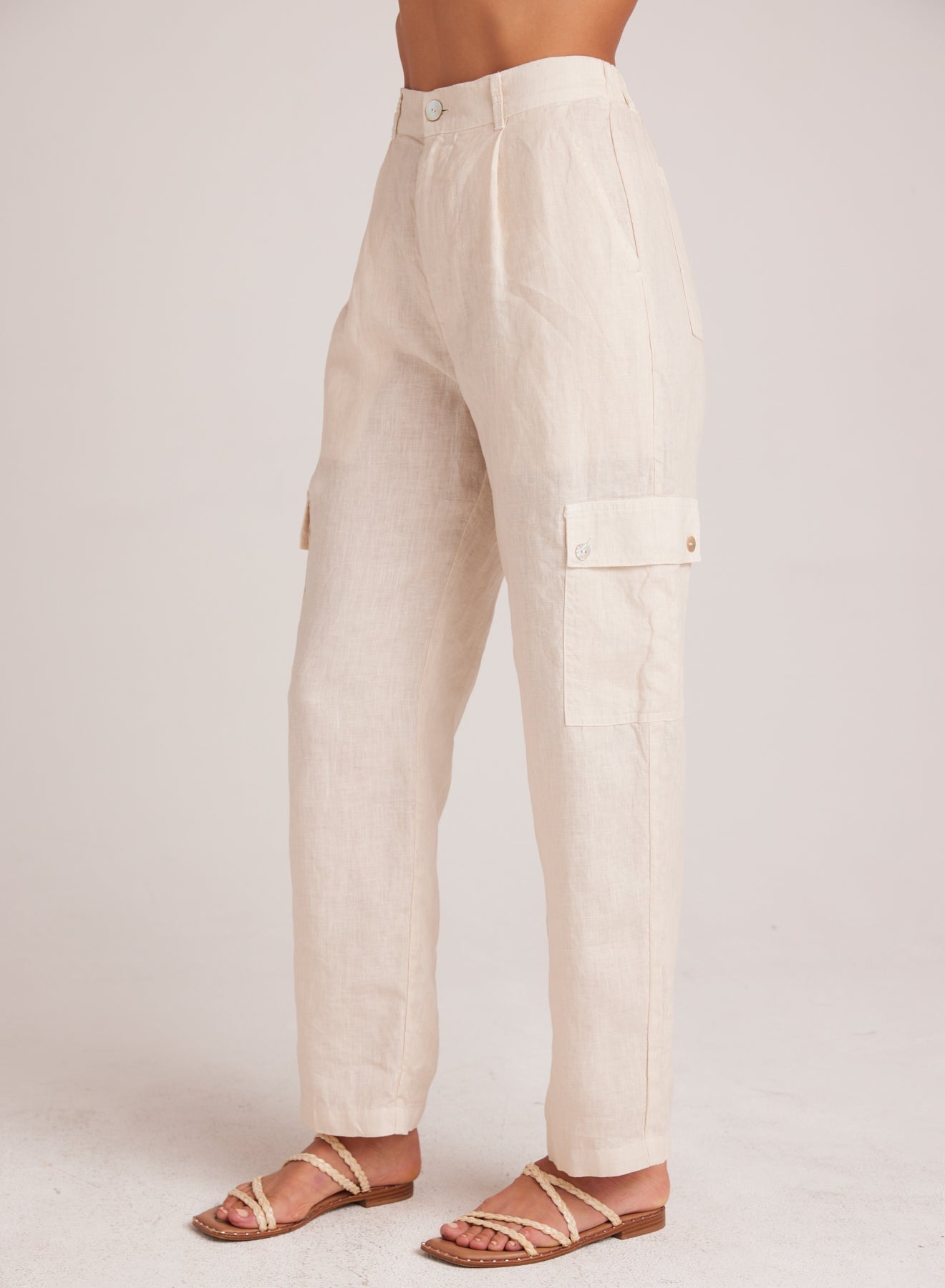 Pleated Linen Cargo Trousers | Samba Tan