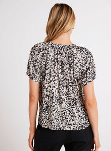 Short Sleeve Raglan Pullover | Abstract Bloom Print