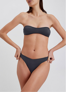 Womens | Maeve Bikini Top | Noir