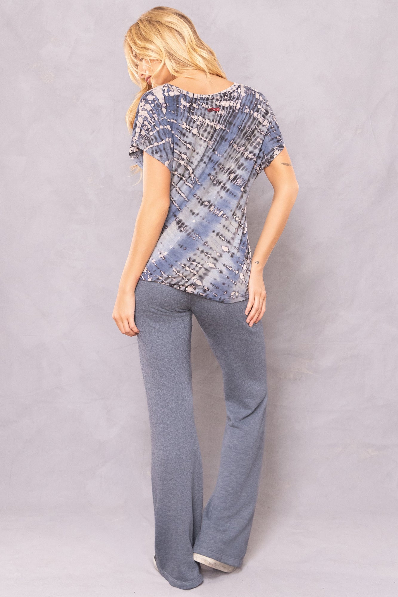 Women | Striated Wide Leg Drawstring Sweatpant | Glass