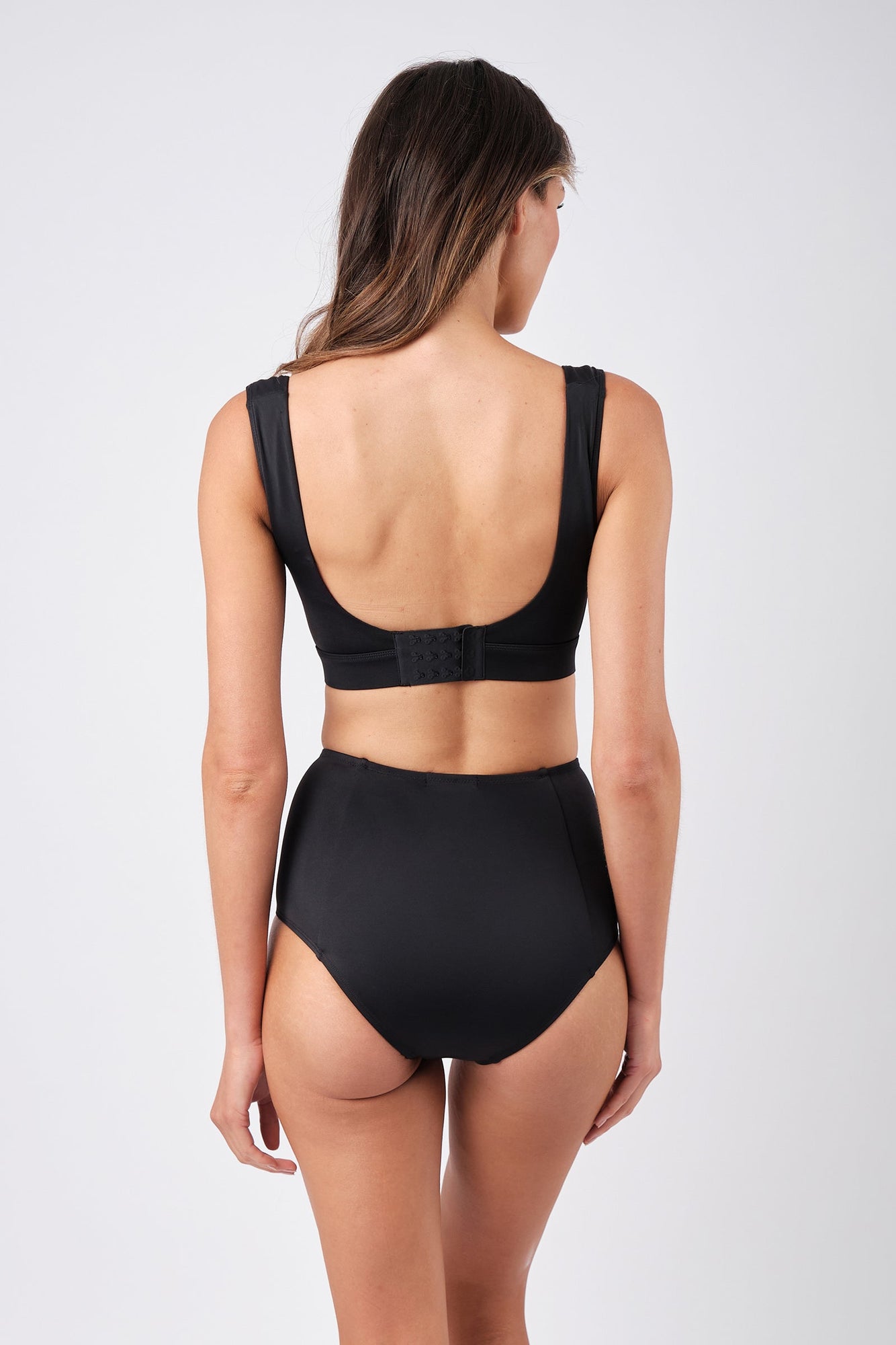 UNE PIECE-Classic Square Neck Bikini Bralette BLACK