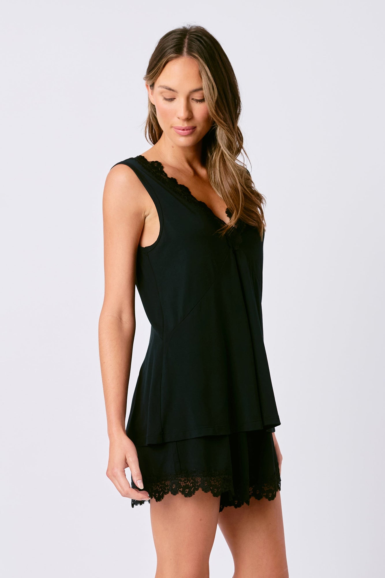 UNE PIECE-Lace Trim Cami + Shorts Sleep Pyjama Set BLACK