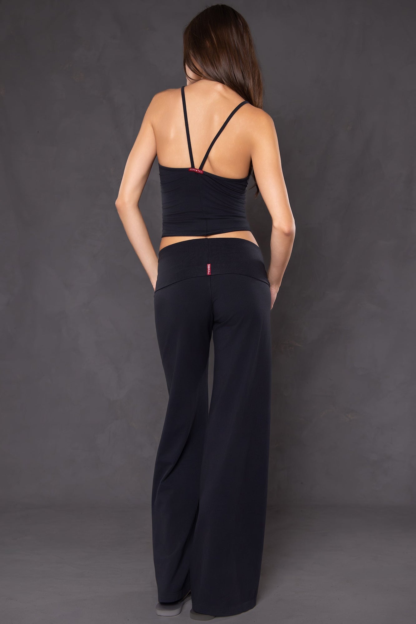 Women | Contour Rolldown Wide Leg Pant | Charcoal/Jet