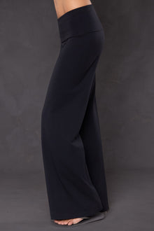 Women | Contour Rolldown Wide Leg Pant | Charcoal/Jet