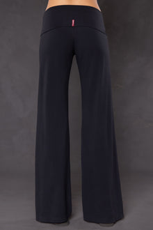 Women | Contour Rolldown Wide Leg Pant | Charcoal/Jet