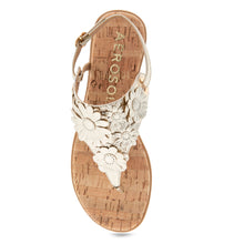 Connie Sandal Flat | Gold Metallic Textured Faux Leather